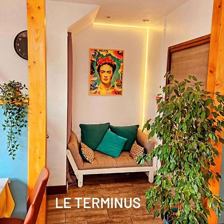Le Terminus Hotel LʼArbresle Kültér fotó